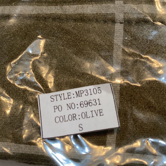 Le Lis Olive Green Checkered Long Sleeve Romper S - Picture 5 of 7